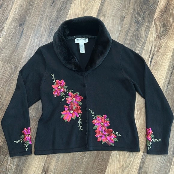 Tiara International Sweaters - Tiara International Christmas Collection Poinsettia Blk Cardigan Sequin Beads L